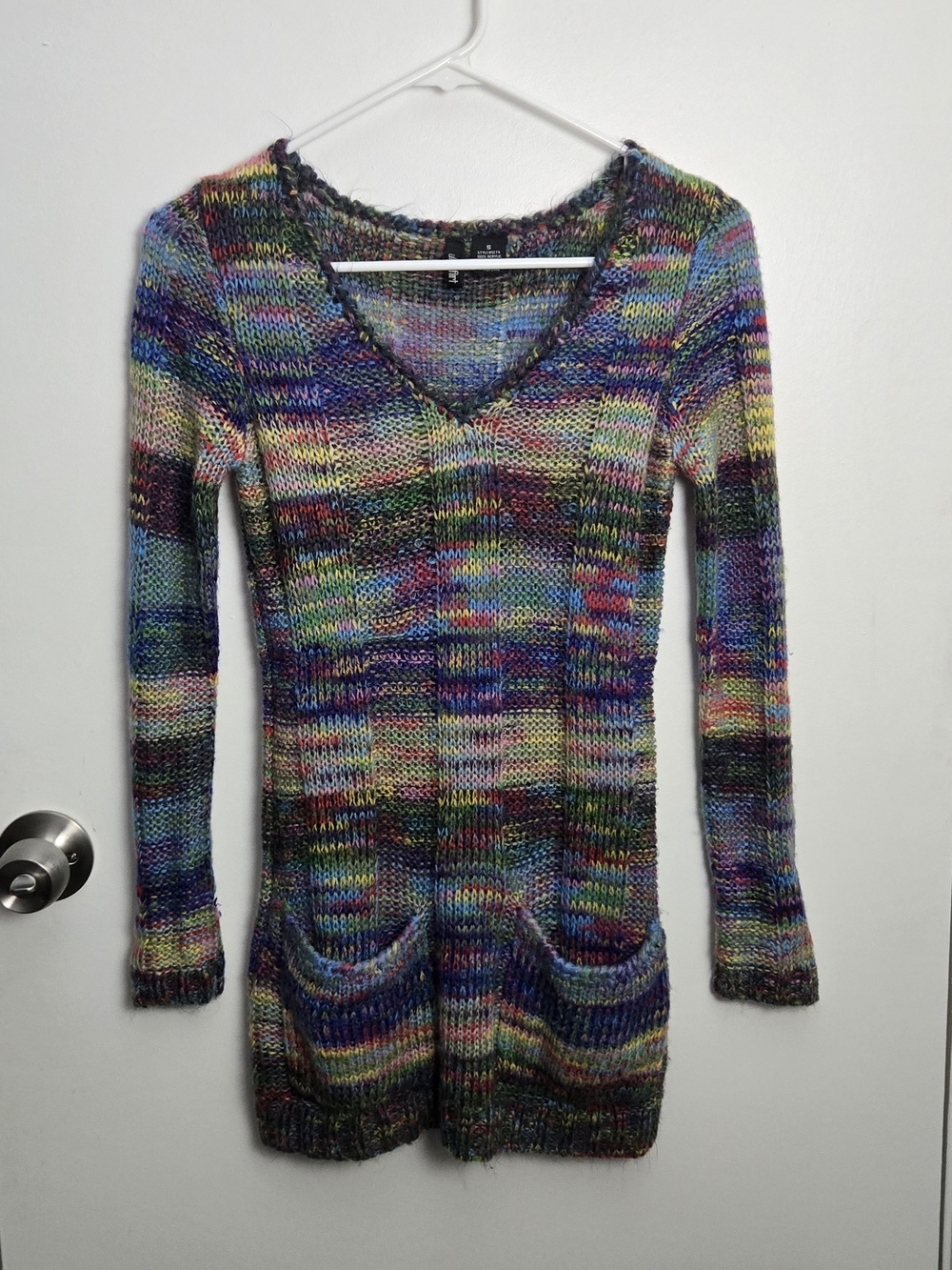 Who What Wear Multicolor V-Neck Long Sleeve Knit Dress